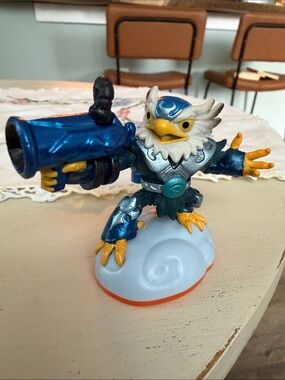 Skylanders Sky Vac Game Piece